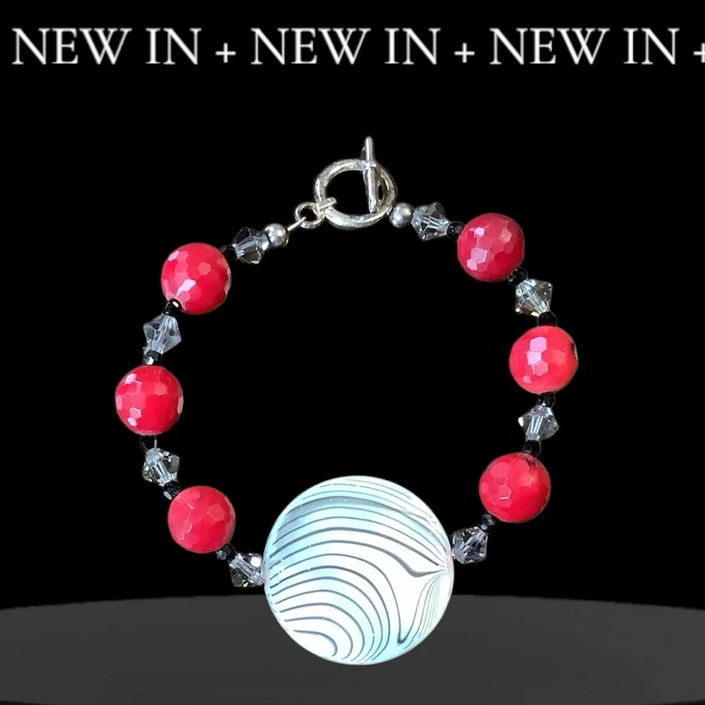 Unique beautiful bracelet in red, black & pearly white with Swarovski crystals